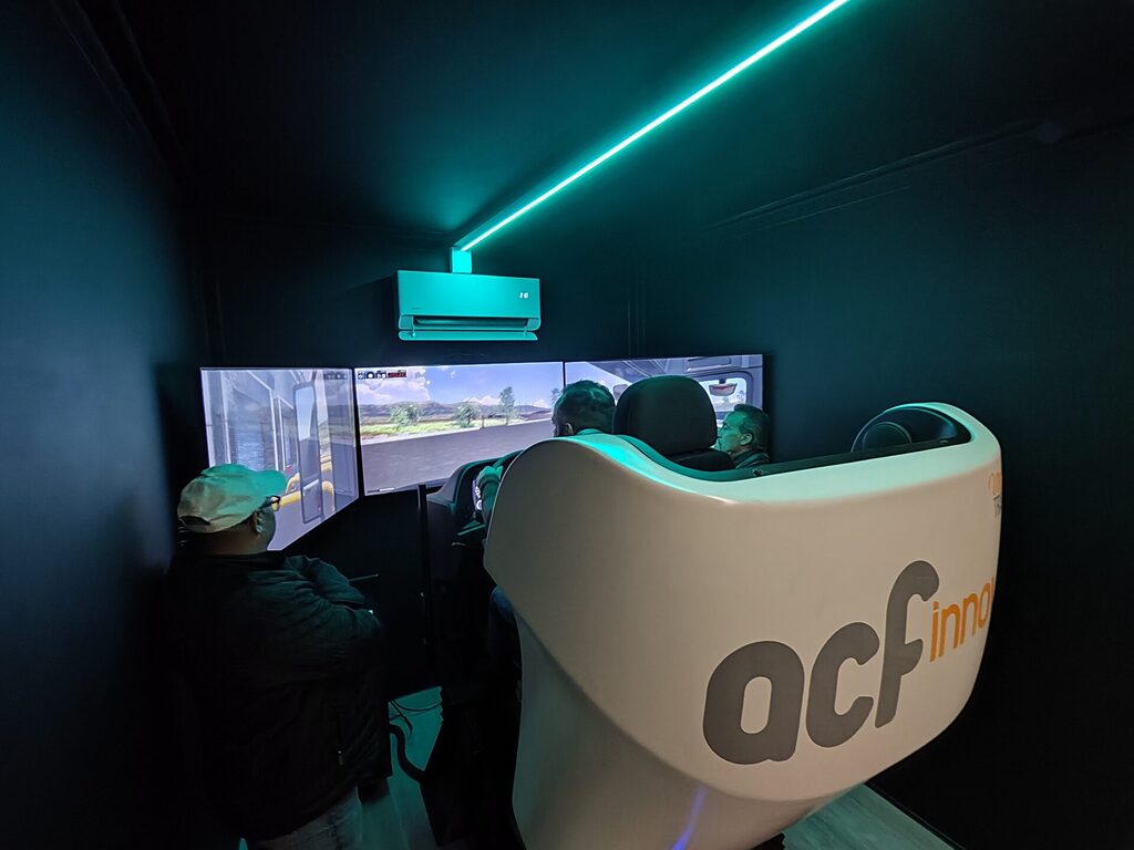 Simulador virtual de ACF Innove. Para formación de transporte, logística e industria.
